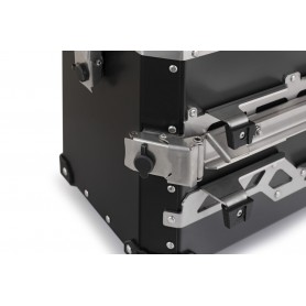 Simultaneously Locking Cylinders for Extreme Luggage System Simultaneously Locking Cylinders for Extreme Luggage System