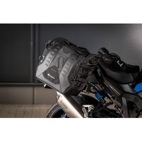 Wunderlich Luggage System: X-BAG Side Bags with X-Rack Light Wunderlich Luggage System: X-BAG Side Bags with X-Rack Light