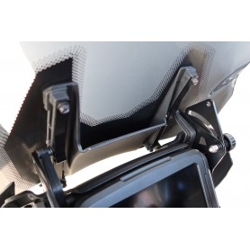 Wunderlich Fastening for Windshield