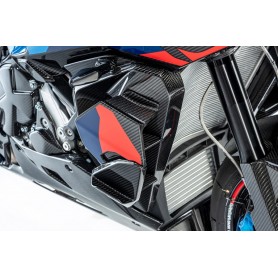 Ilmberger Cover on Radiator Fairing + Winglet Mount M 1000 XR