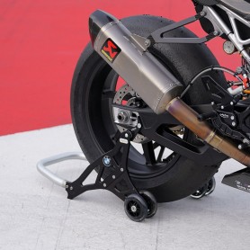 Alpha Racing Rear Stand Aluminium. Black