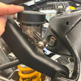 Alpha Racing Bracket OEM Brake Fluid Reservoir