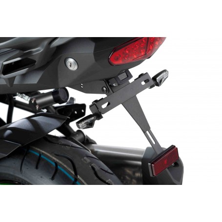 License Support Kawasaki Versys 1000 17-18  C/Blac